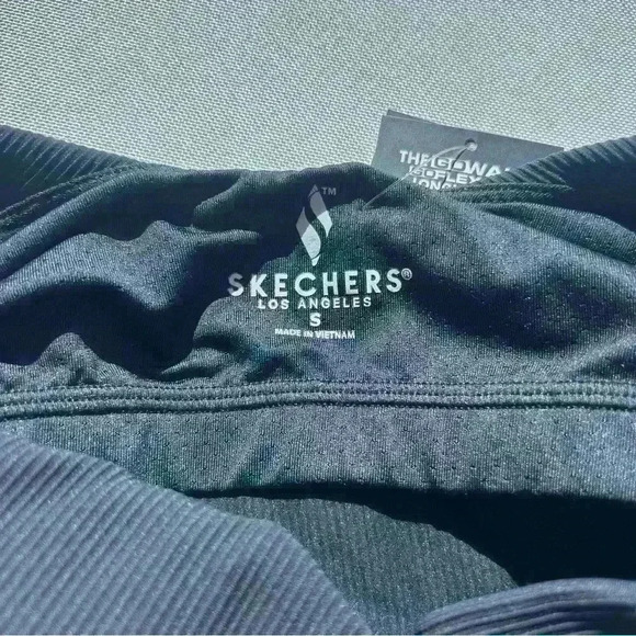 Skechers GO FLEX RIB Longline Bra + Shorts Set - Picture 6 of 11